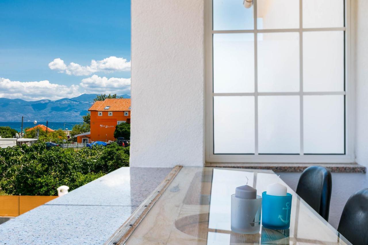 Apartments Villa Anna Baska  Exterior photo